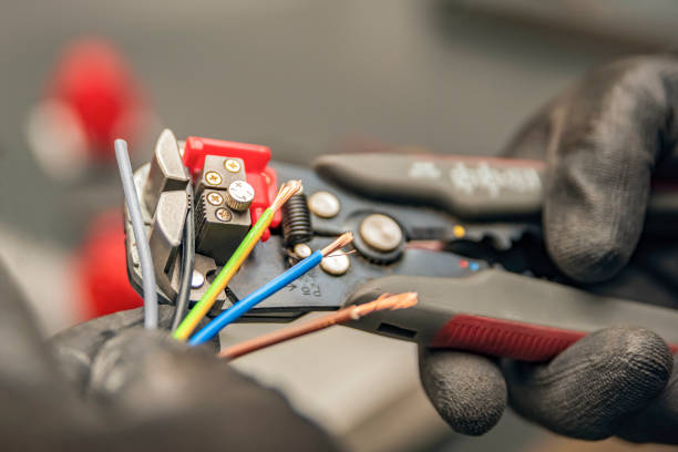 Best 24-Hour Electrician  in Hinton, OK